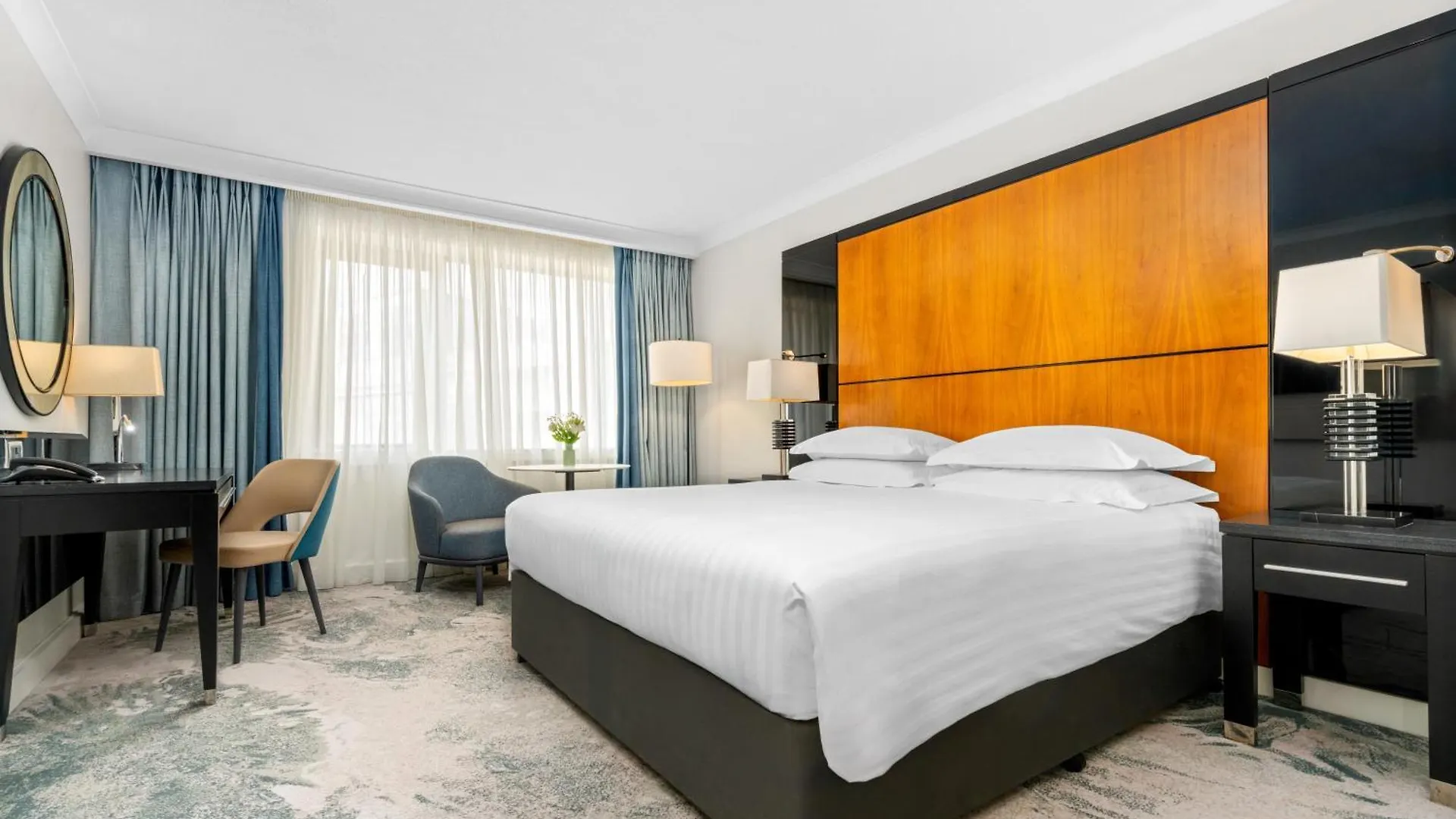 The Galmont Hotel & Spa Galway 4*,