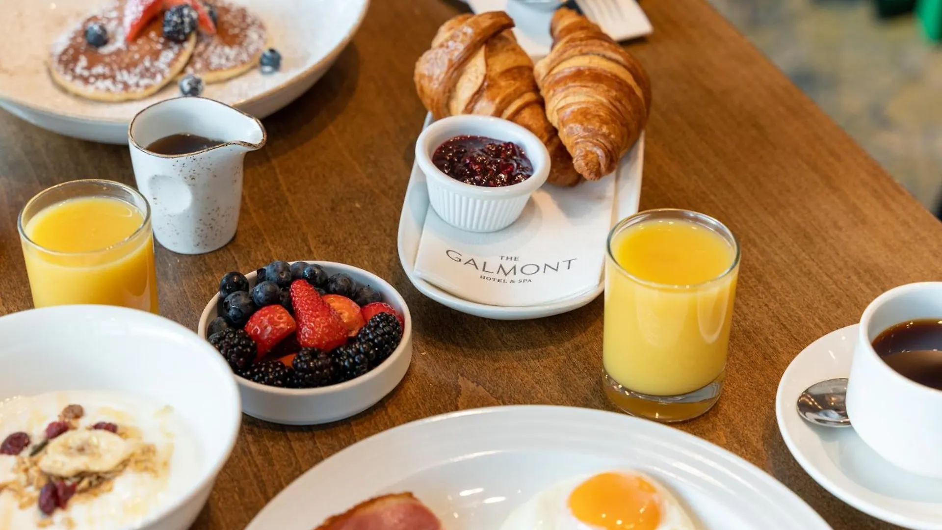 The Galmont Hotel & Spa Galway 4*,